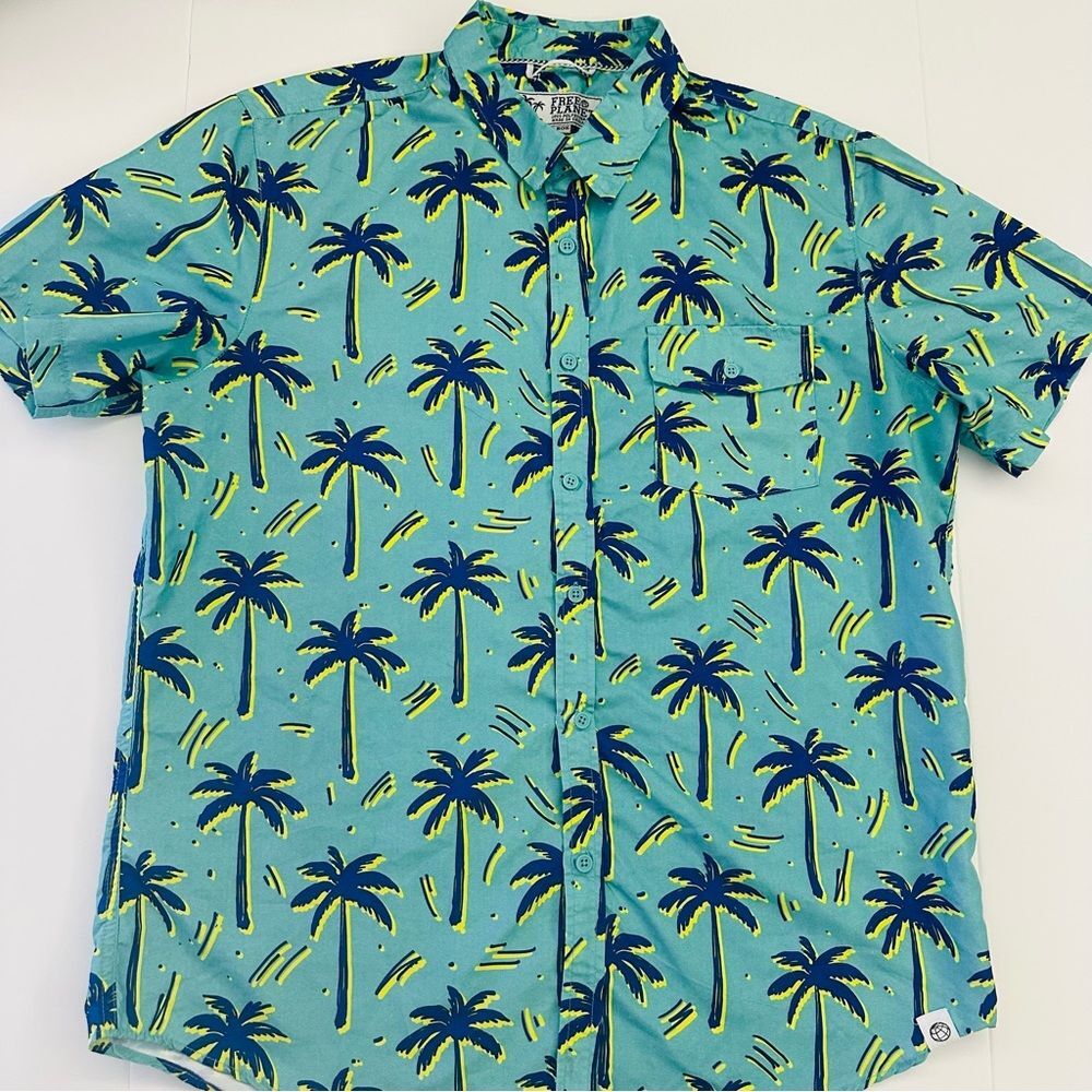Free Planet Men’s SZ XL Palm Tree Print Short Sleeve Button Front Shirt Tropical